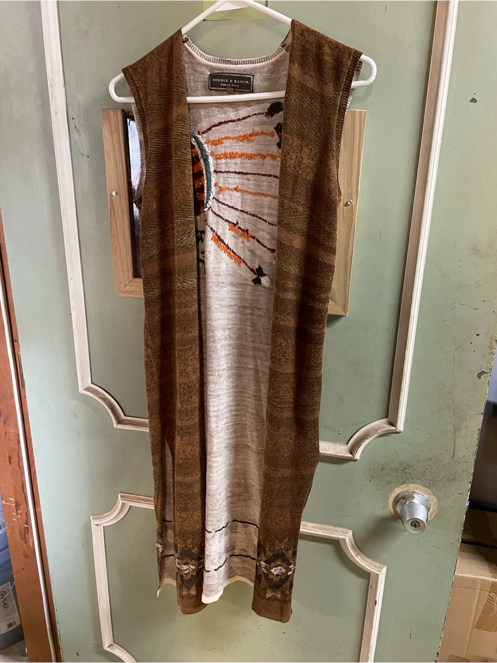 Double D Ranch medium brown midi dress open front Native American embroidery - Picture 2 of 10